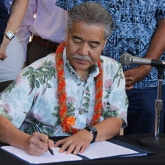 Gov. David Ige signed two bills into law that seek to make Hawaii a greener place to live. Photo: Hawaii Public Radio