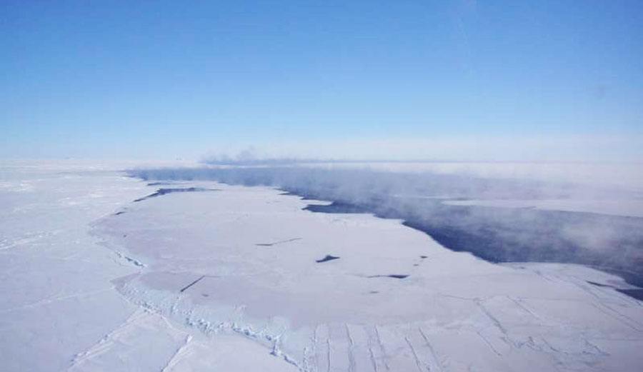 Aerial view of the polynya in the Southern Ocean. Credit: Jan Lieser, ACE CRC, Australia
