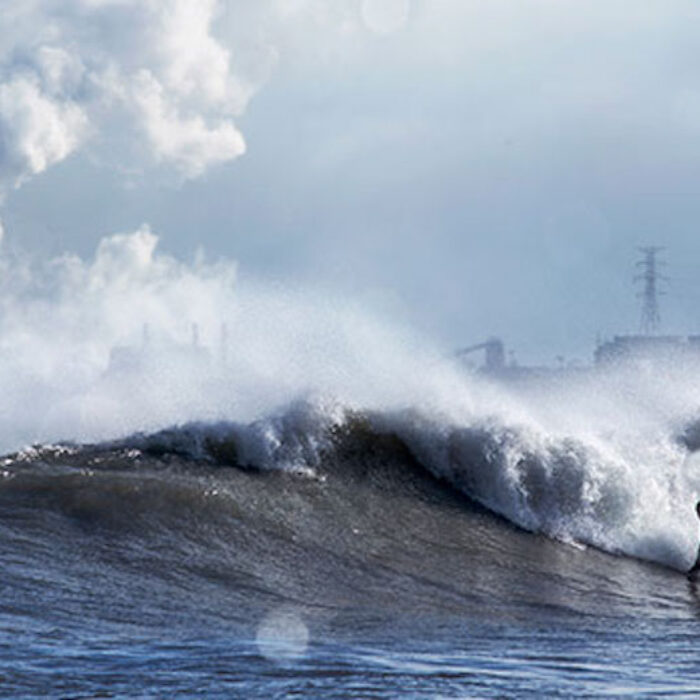 big waves in lake michigan