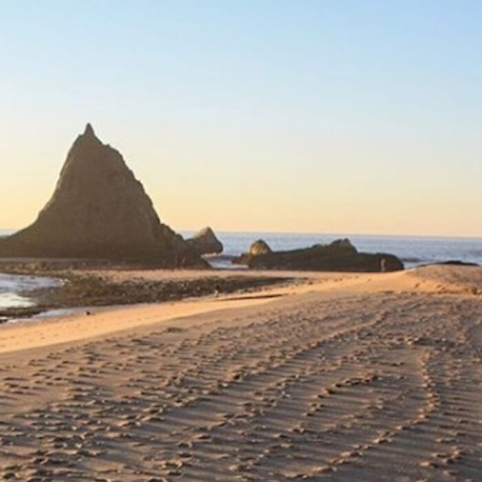 The Supreme Court refused to take up the case of billionaire Vinod Khosla and the continued battle over Martins Beach. Photo: Instagram/Surfrider