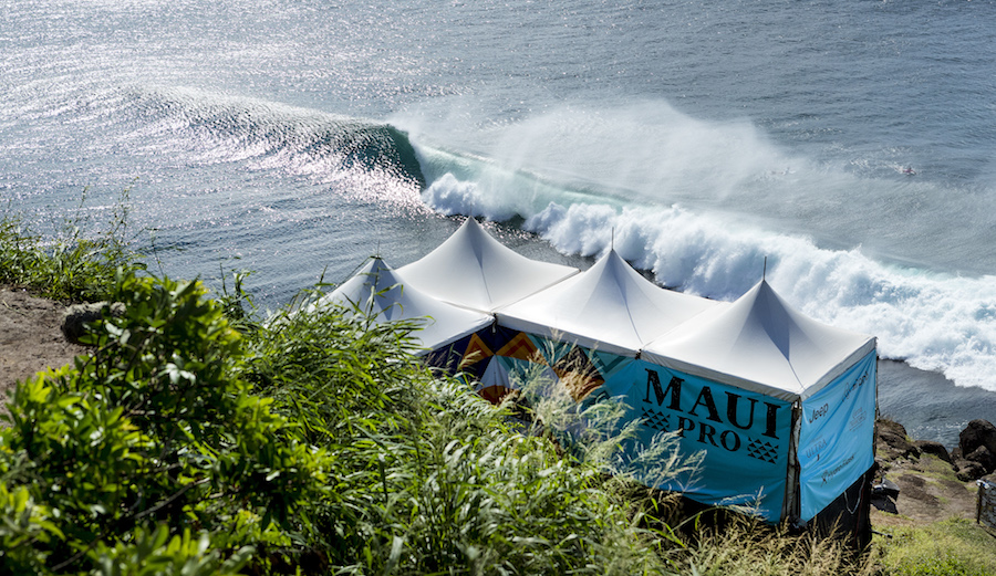 There's a monumental title race going down over on Maui. Might want to split screen these events! Photo: WSL/Cestari