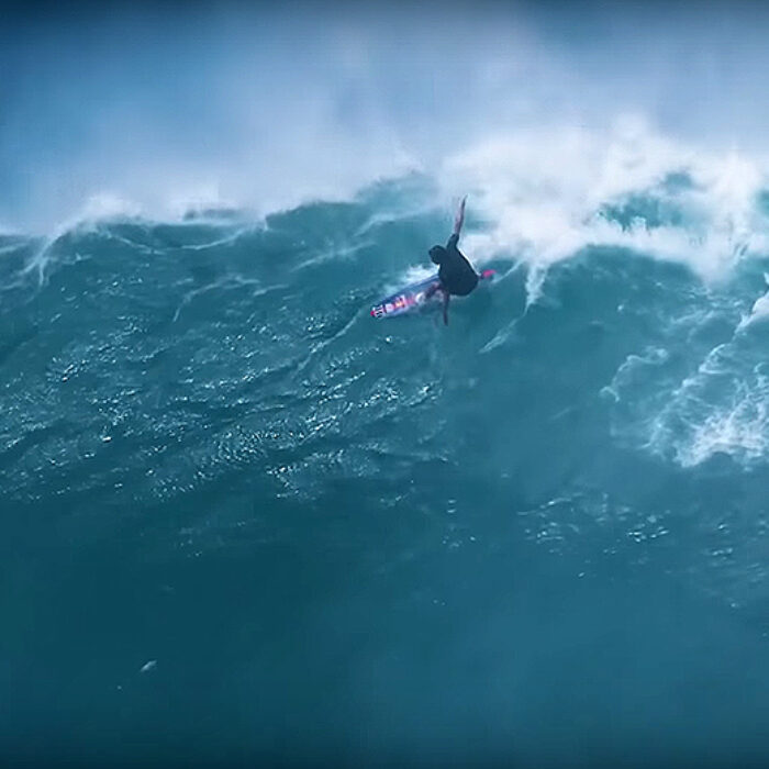 surfing, big wave surfing, kai lenny, tow surfing, jaws, peahi, jaws challenge, wsl, world surf league,