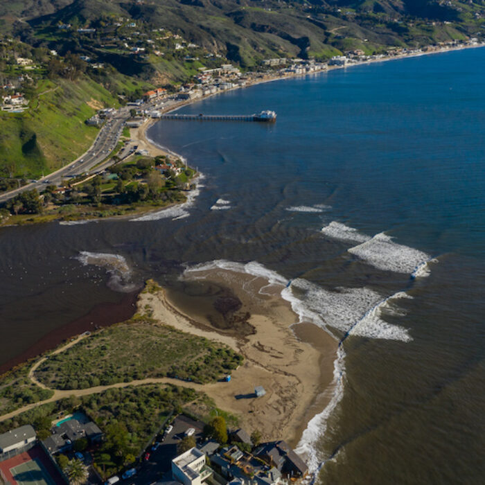 California's recent king tides hint at what life might be like at iconic beaches if sea levels continue to rise. Photo: Tyler Schiffman