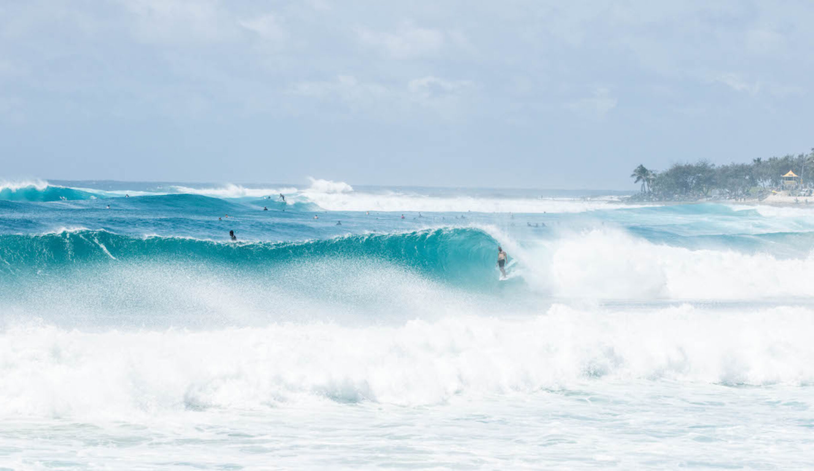 Cyclone Oma hits the Gold Coast