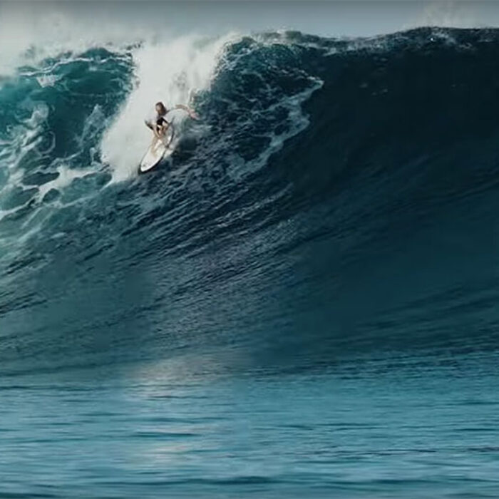 Jake Kelley surfing Hypto Kryto at Cloudbreak