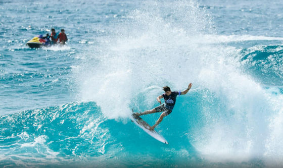 Griffin Colapinto hurt his knee