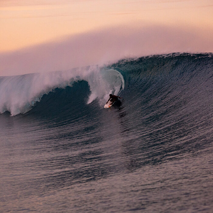 teahupoo, tahiti, gilbert teave,
