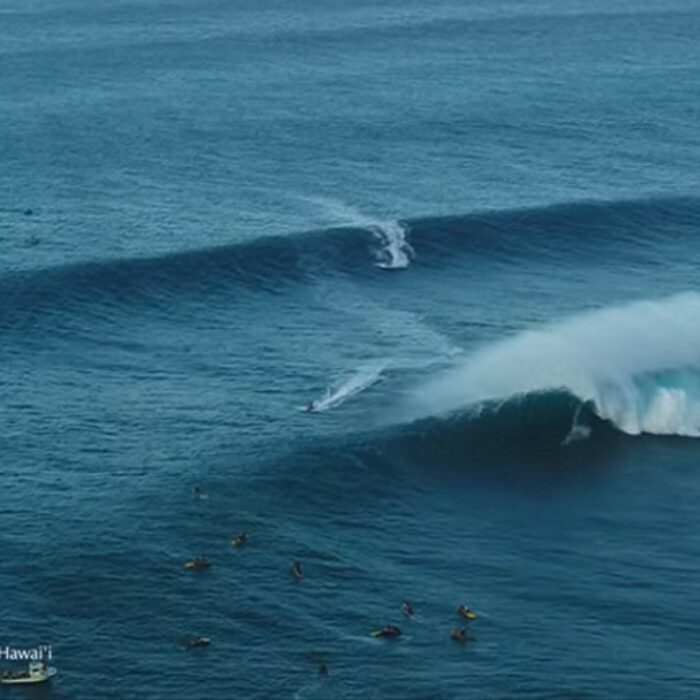ben aipa swell at peahi shot by mrod maui