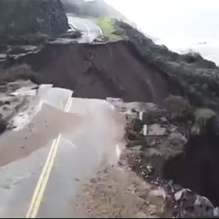 Highway 1 collapse in Big Sur