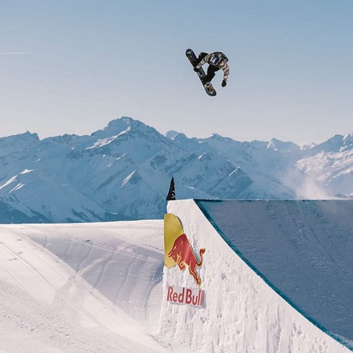 seb toutant flying high DOMINIC BERCHTOLD RED BULL CONTENT POOL