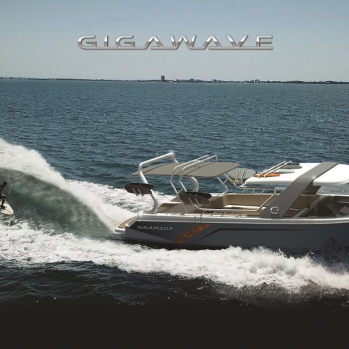 gigawave boat for wakesurfing