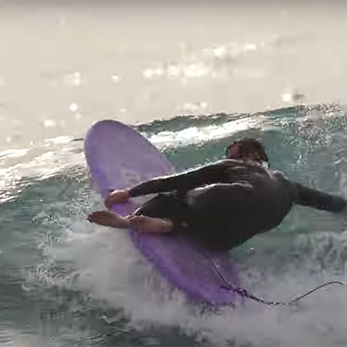 Owen Kaestner surfing with no fins