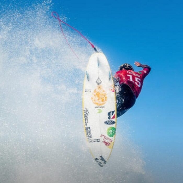 Italo boosted a massive air to get the win over Griffin Colapinto. Photo: WSL