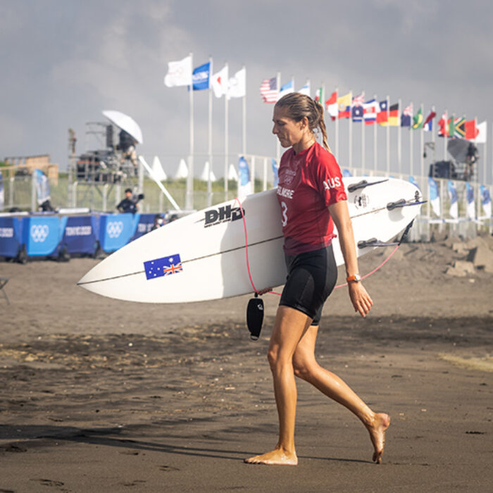 Big Names Including Steph Gilmore, Julian Wilson Eliminated in Unruly Surf at Olympic Venue in Japan