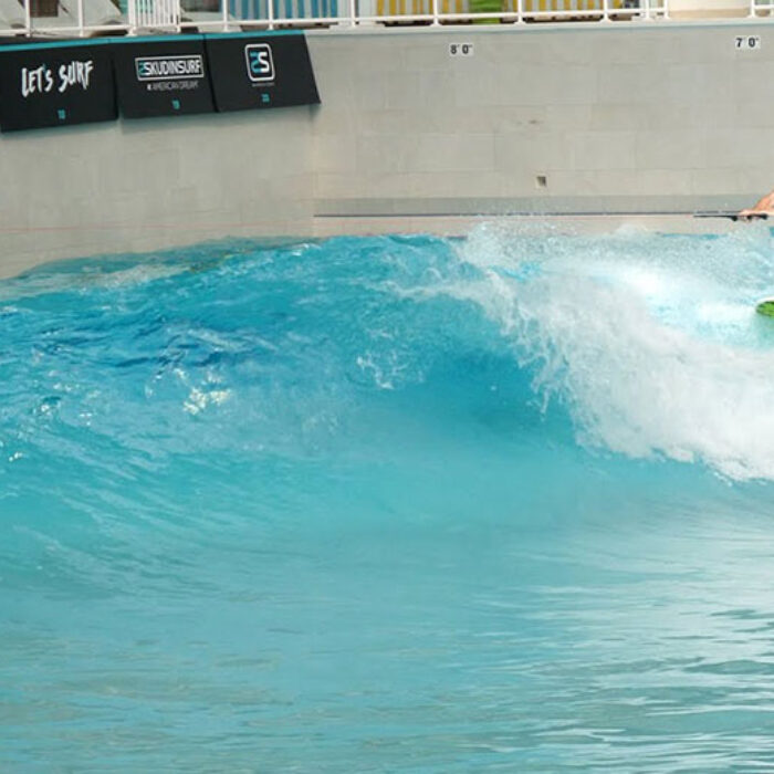 Ben Gravy tow surfing wave pool