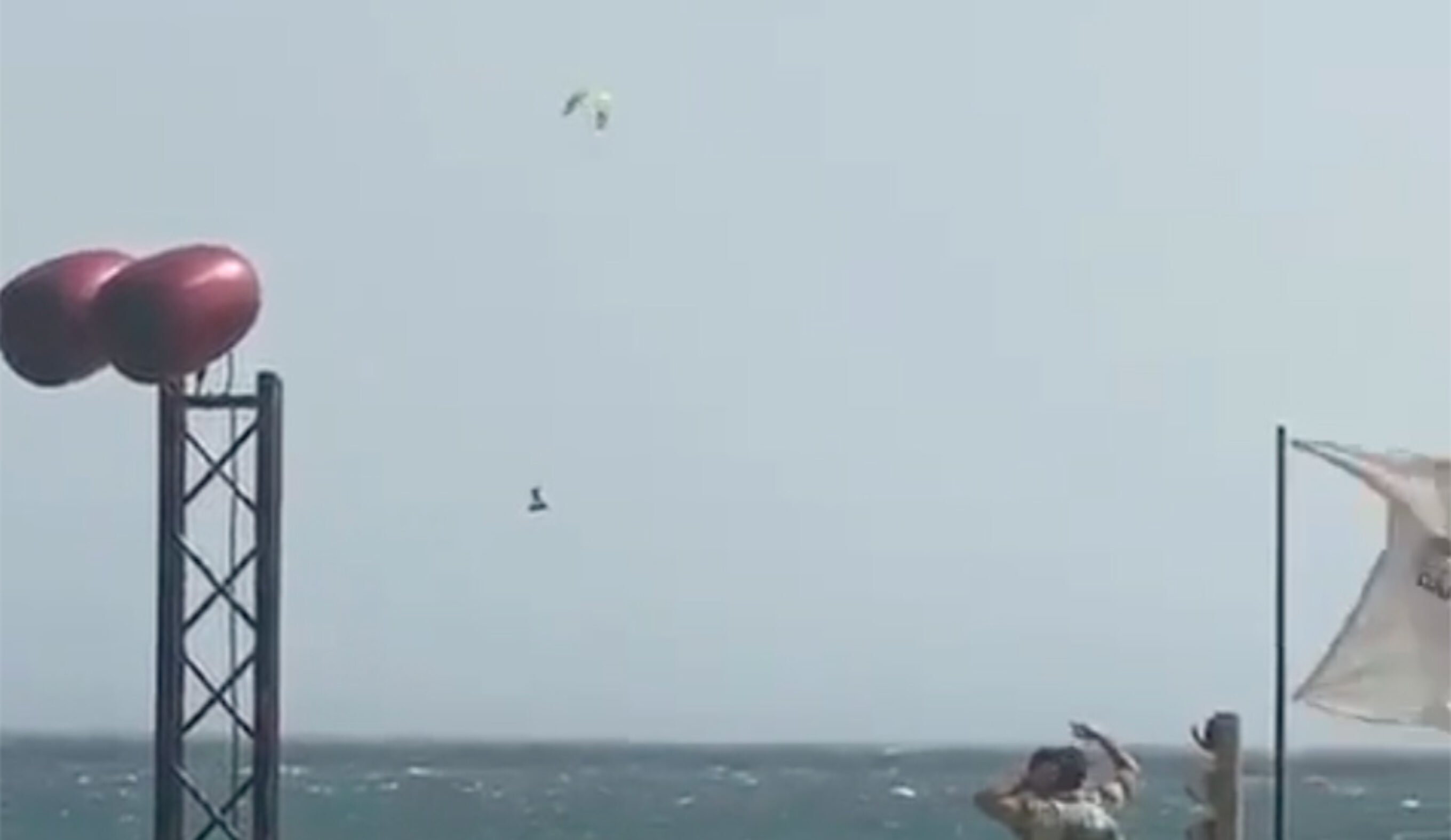 Watch This Spanish Kitesurfer Pull a Minute-Long Aerial