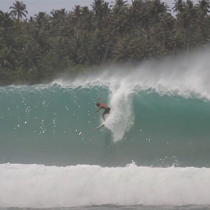 Surfing Nias