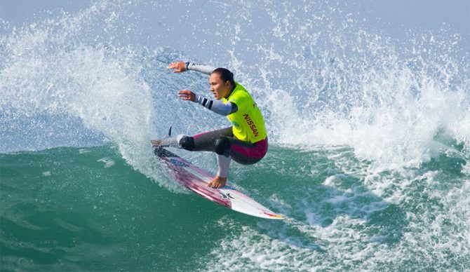 Carissa Moore surfing at nissan supergirl pro 