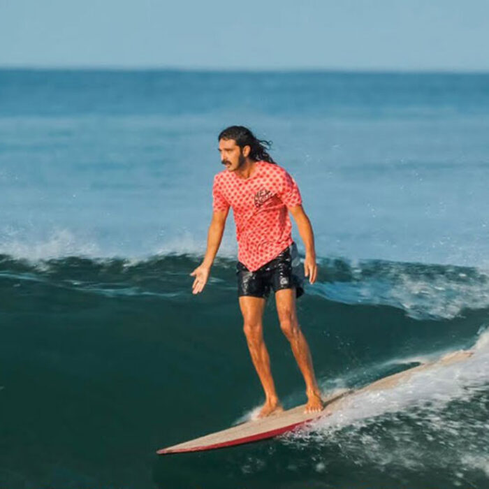 Mexi Log Fest surfing