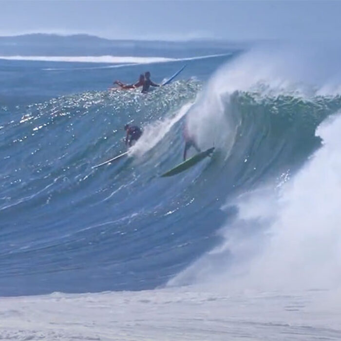 Kelly Slater Surfing Waimea Bay