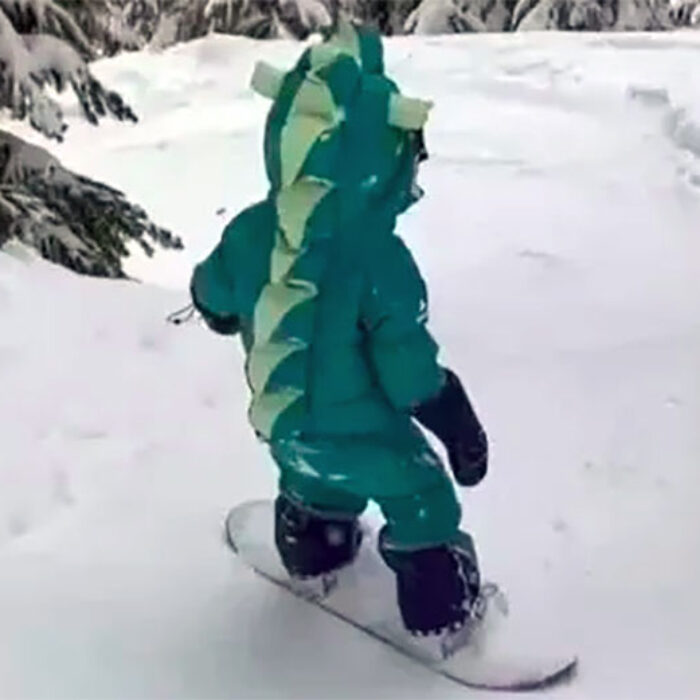 A Dad Mic'd Up His 4-Year-Old Daughter While Snowboarding; It's Adorable
