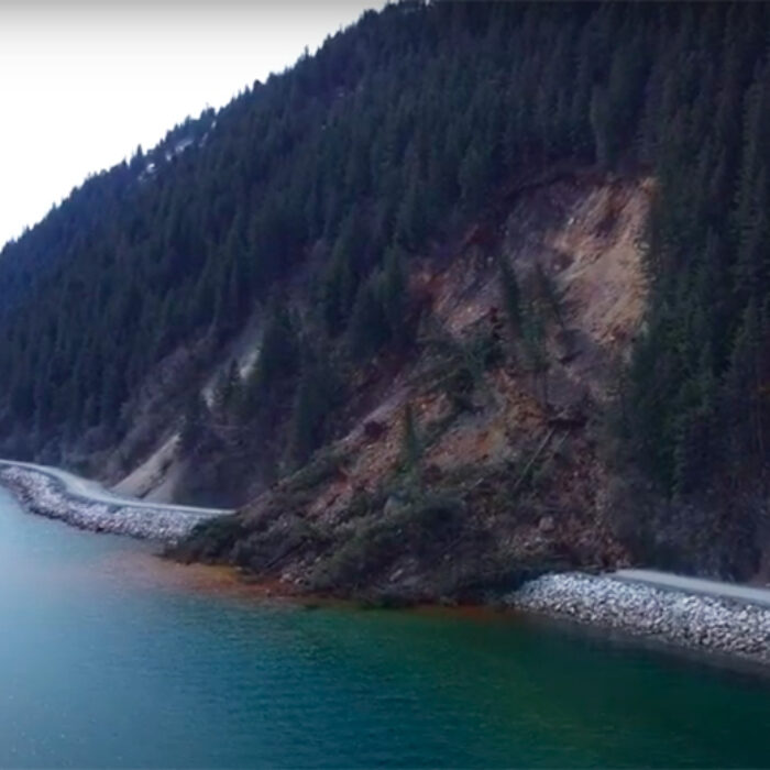 This Massive Landslide Was Caught on Film Near Seward, Alaska