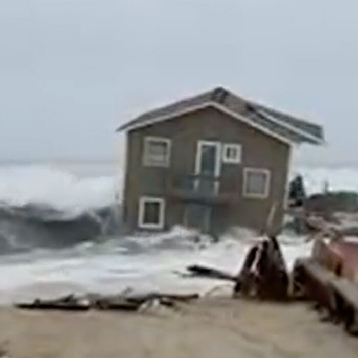 outer banks home collapse