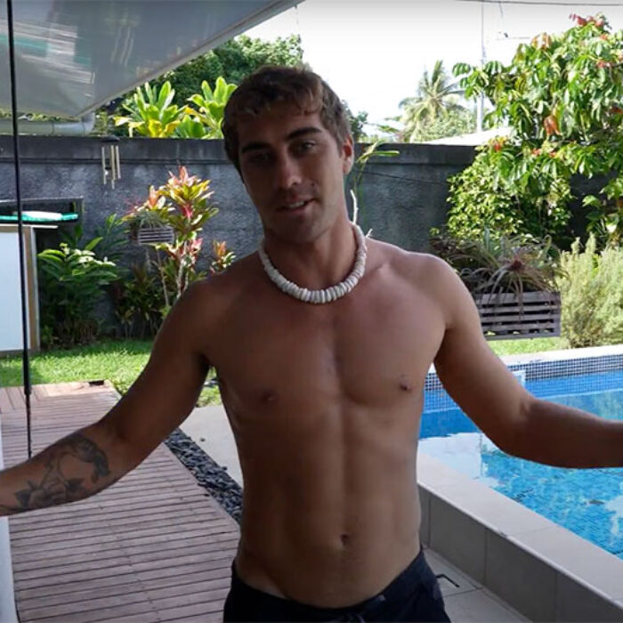 koa rothman in Tahiti