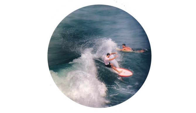 Photo through the Nocs of a surfer