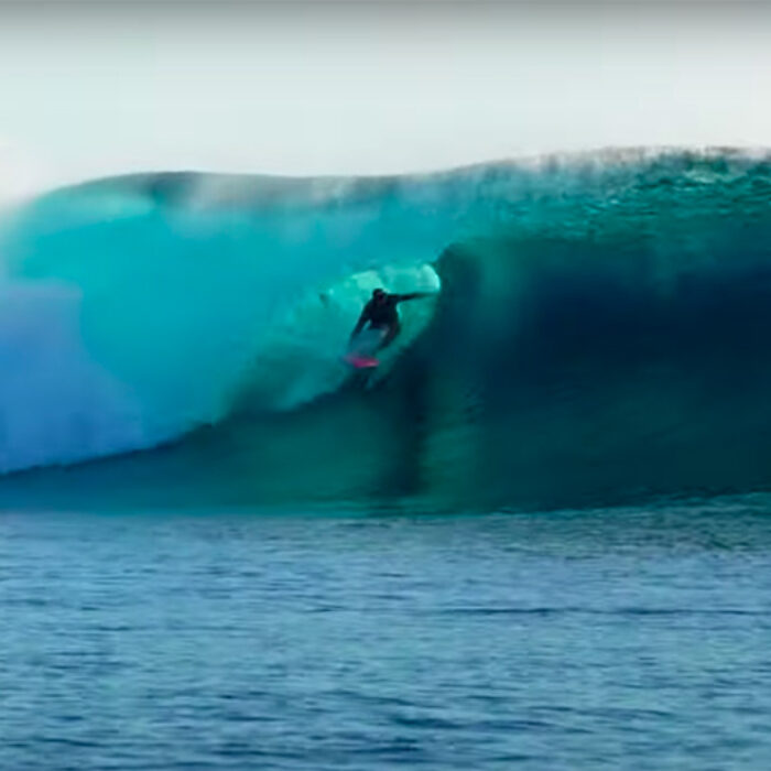 Jamie O'Brien and Cloudbreak are Still a Wonderful Combination