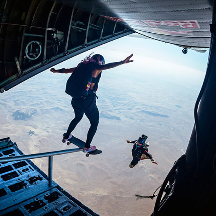 Leticia Bufoni sky grind