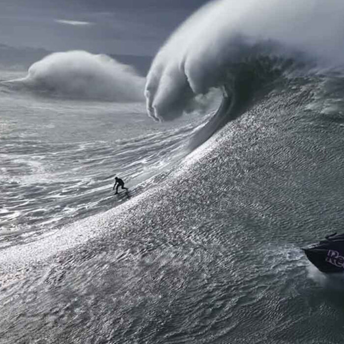 No matter how much footage you've seen of Nazaré, no matter how many angles of the cliff, the lighthouse, there's still edits that will blow your mind.