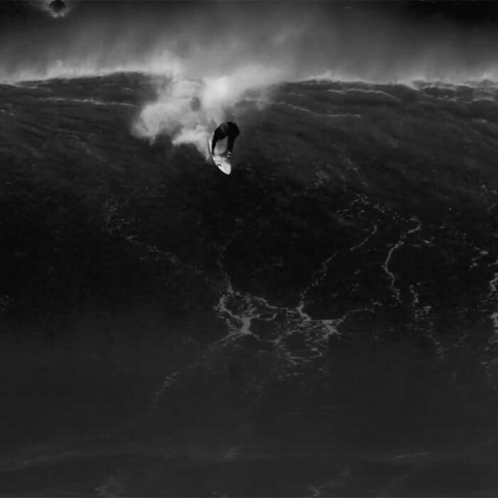 John John florence surfing pipelin