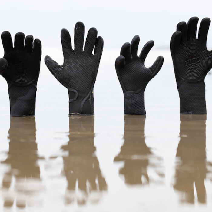 Best Wetsuit Gloves for Surfing