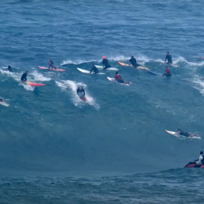 Leonardo Fioravanti surfing Waimea bay