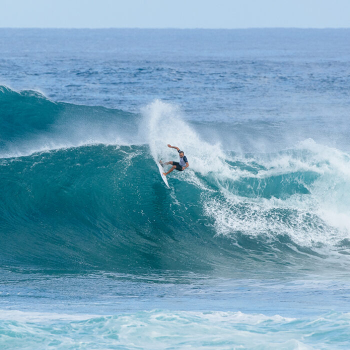 The Hurley Pro Sunset Is Live!
