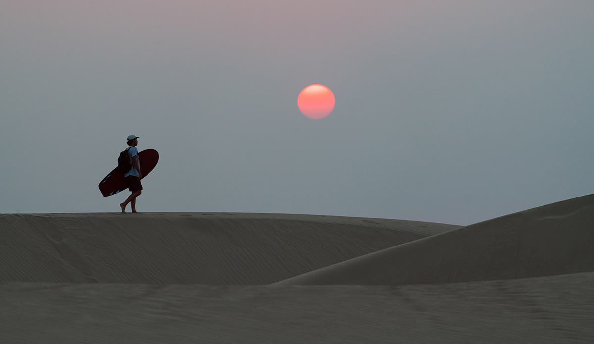 Are You More Likely to Score on a Solo Surf Trip? - Vimarsana News