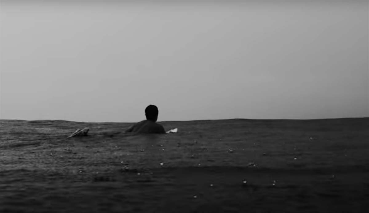 Take a Moment to Enjoy the Beauty of Surfing in the Rain - Vimarsana News