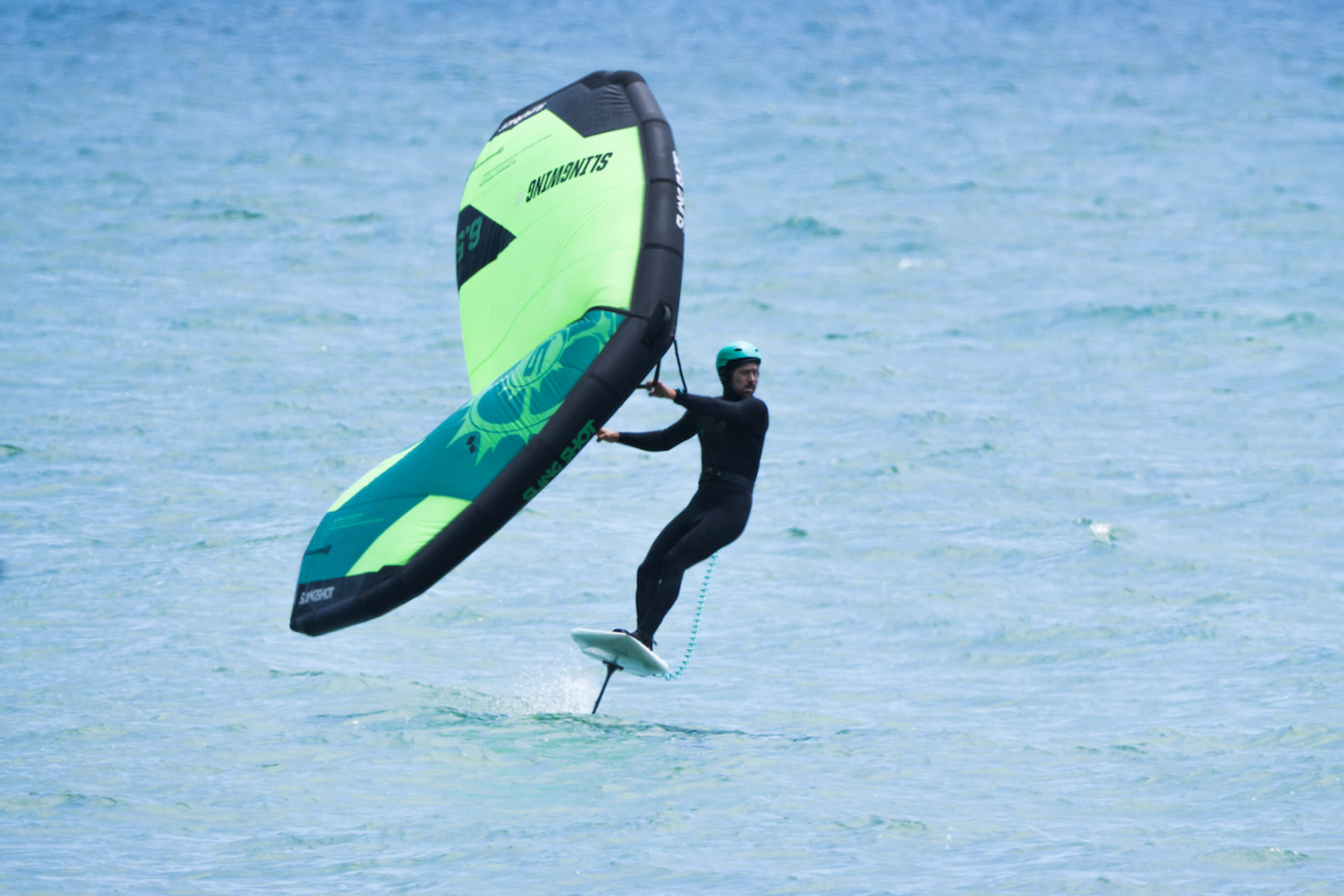 Wing foiling with Jesse Faen 