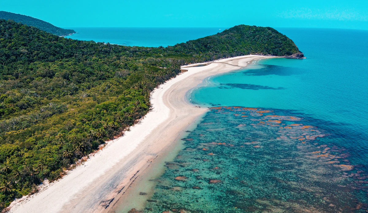 Coral Bleaching Photo: Manny Moreno // Unsplash