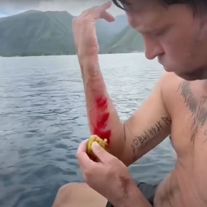 Poopies in Teahupoo