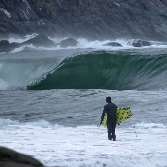Ben Gravy surfing Norway