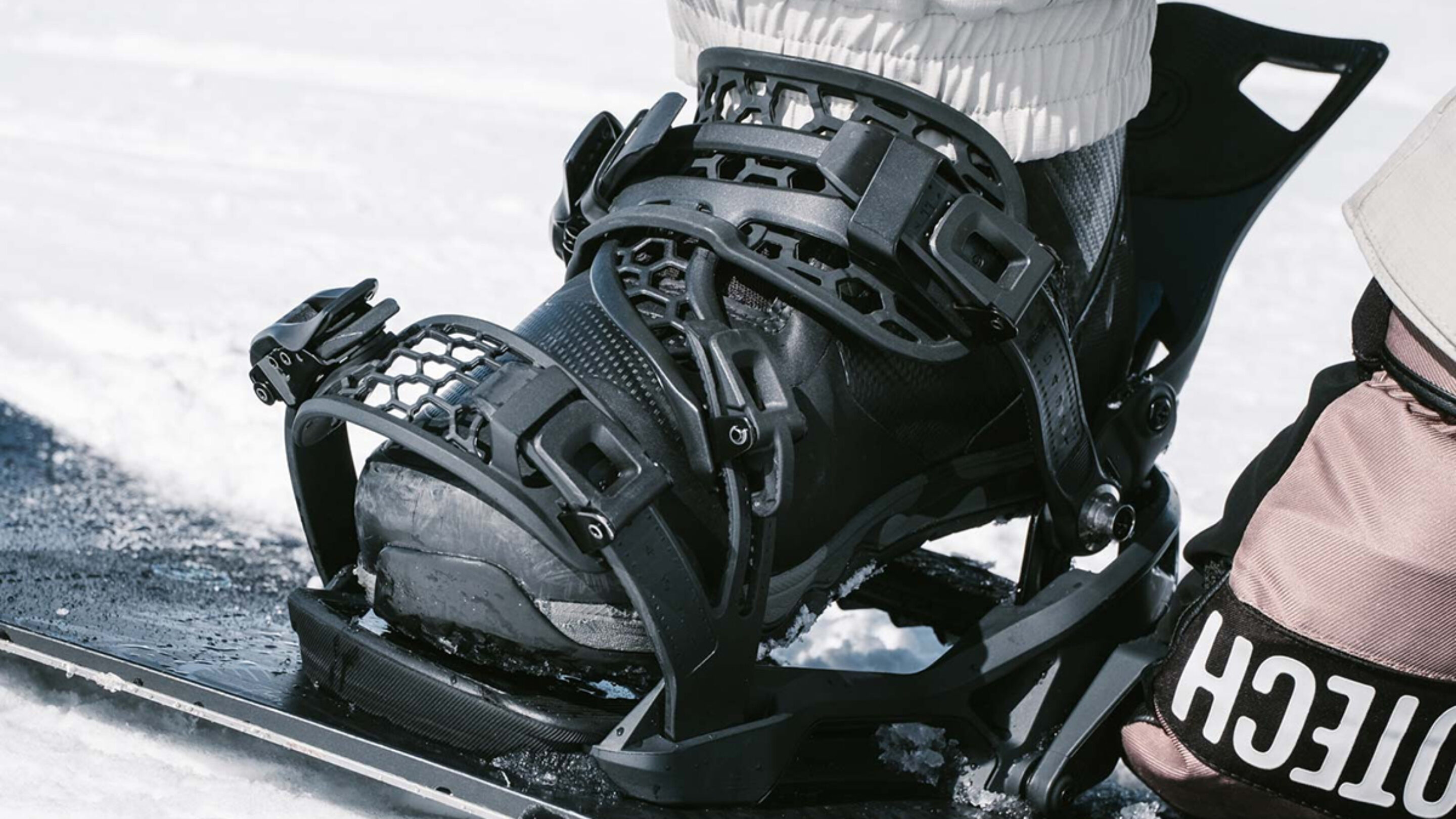 The Nidecker Supermatic Snowboard Binding Are Changing the Step-in Game