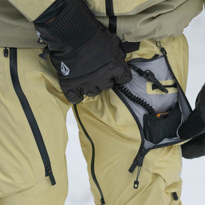 Burton Kalausi bib