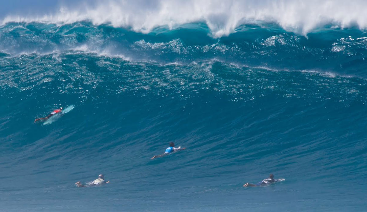 Jamie O'Brien Shows Us What It's Like in the Lineup at the Pipeline Masters - Vimarsana News