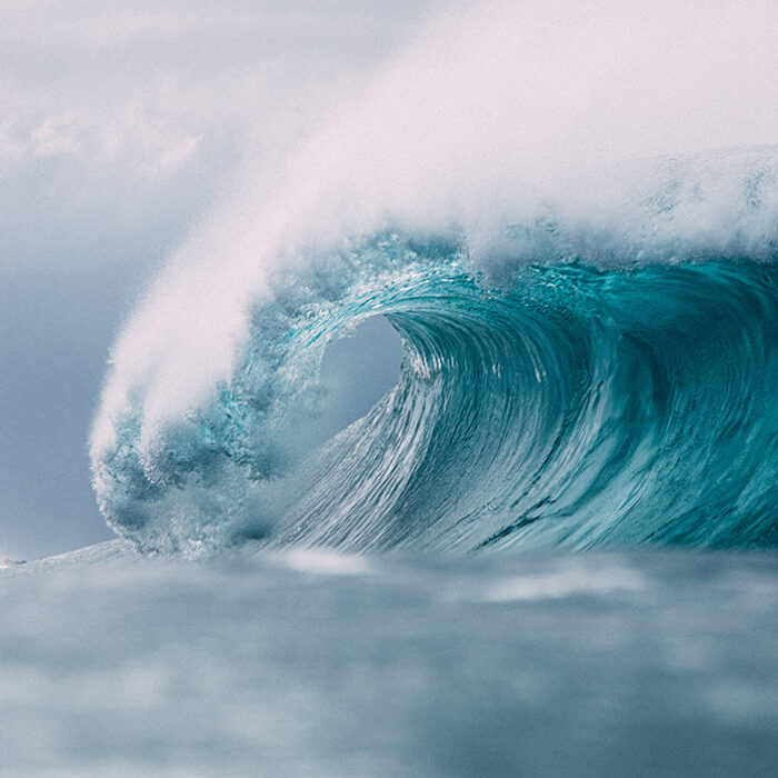 U.S. West Coast Braces for Massive El Niño Swell