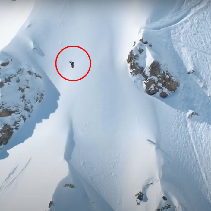 Candide Thovex skiing