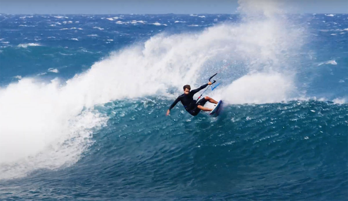 Kai Lenny Kitesurfing Ho'okipa In 50-Knot Winds - Vimarsana News