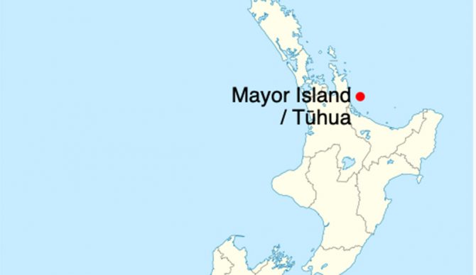 Fisherman lost off Mayor Island