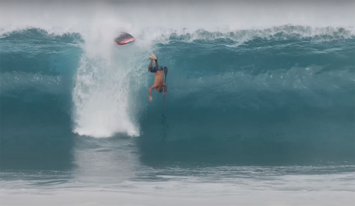 Here's a Huge Wipeout During the SUP Backdoor Shootout - Vimarsana News